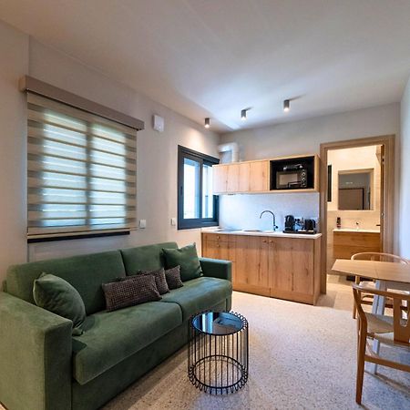 Asklipiou Cube - Kalamata Mediterranean Suites Εξωτερικό φωτογραφία