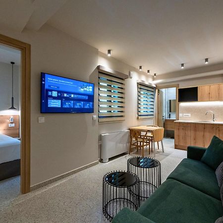 Asklipiou Cube - Kalamata Mediterranean Suites Εξωτερικό φωτογραφία