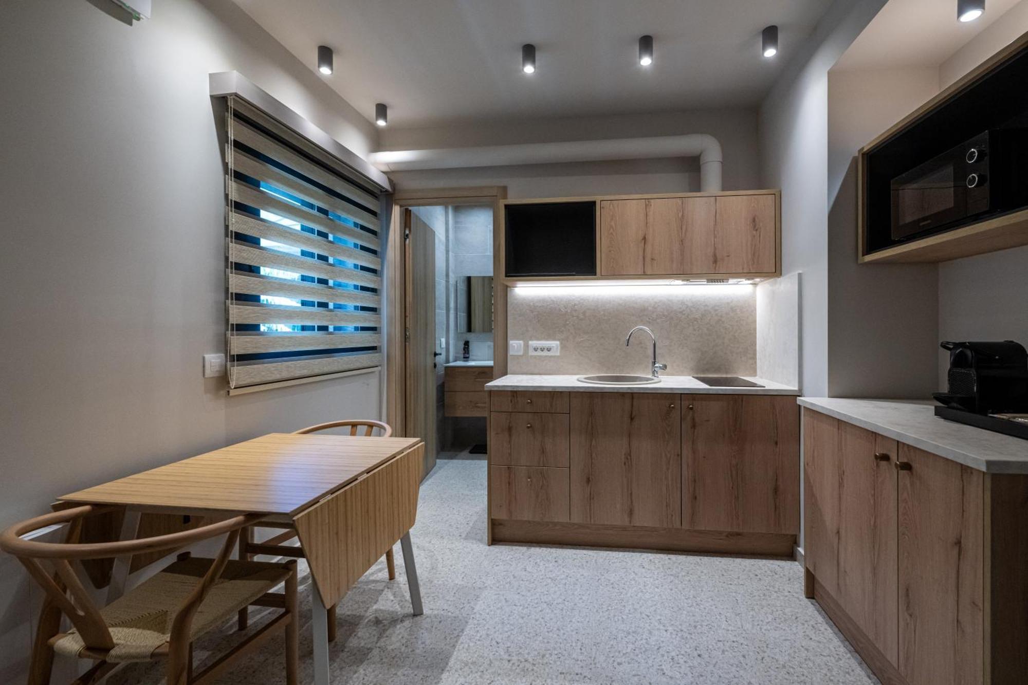 Asklipiou Cube - Kalamata Mediterranean Suites Εξωτερικό φωτογραφία