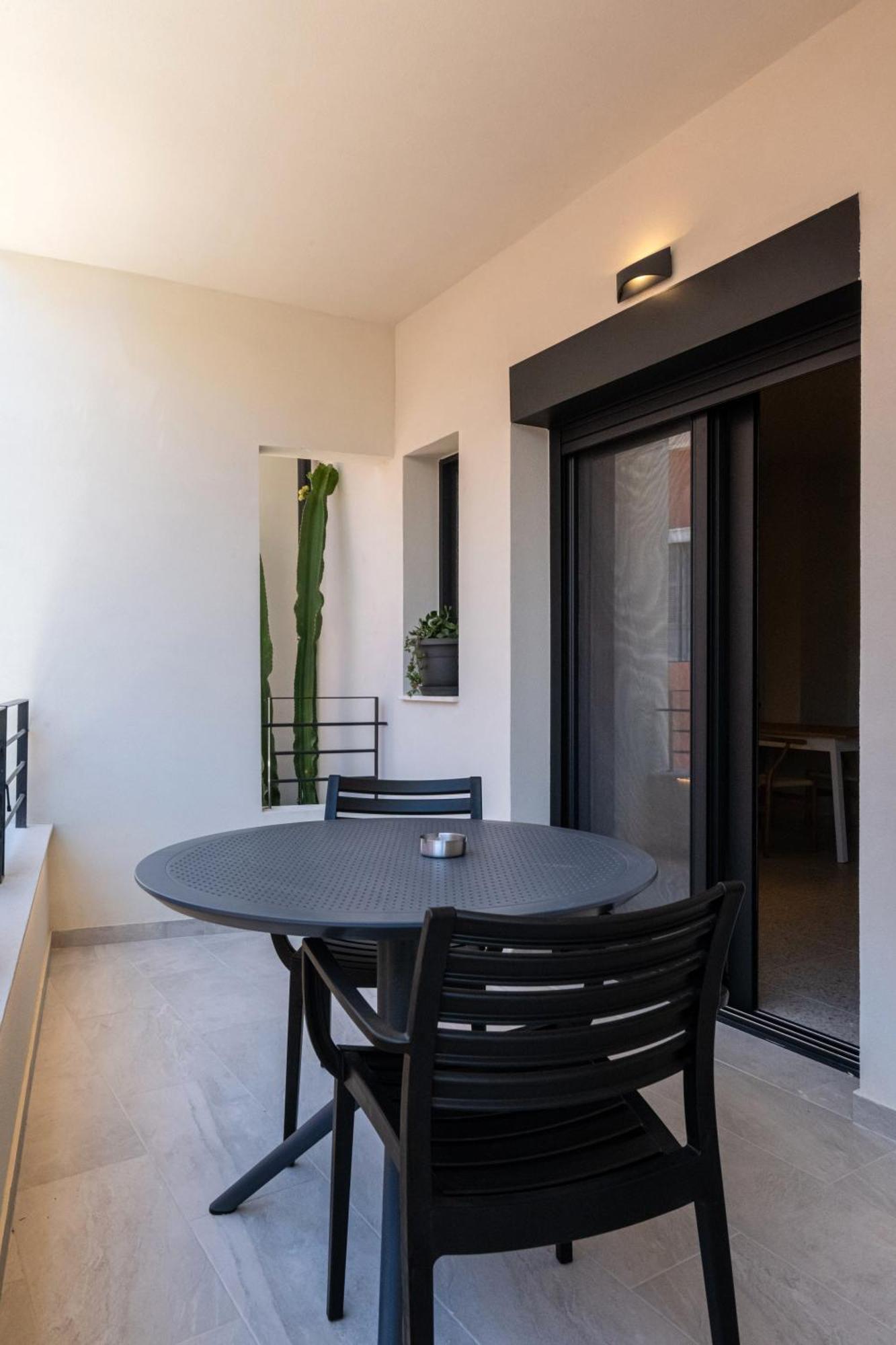 Asklipiou Cube - Kalamata Mediterranean Suites Εξωτερικό φωτογραφία