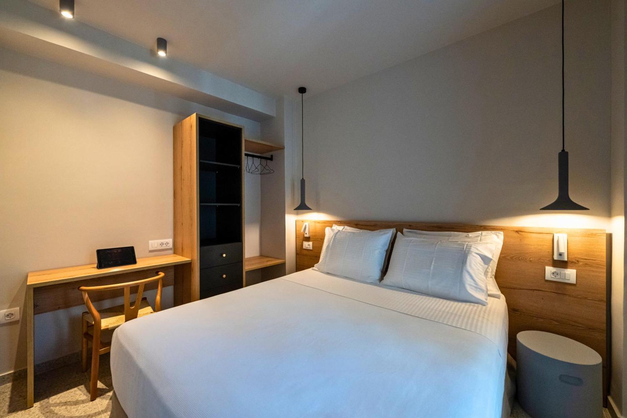 Asklipiou Cube - Kalamata Mediterranean Suites Εξωτερικό φωτογραφία